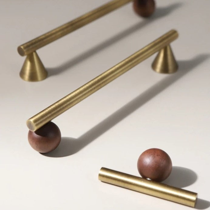 CHESNUT | Bronze Brass & Walnut Wood Cabinet Handle