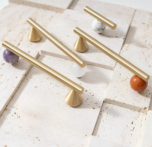 ARLO | Crystal & Brass Cabinet Handle