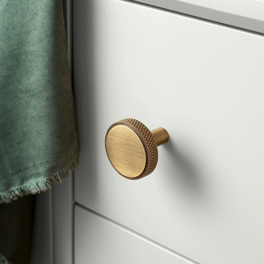 ROAN | Cross-Knurl Cabinet Hardware Collection