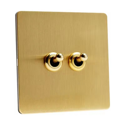 CAMDEN | Gold Toggle Switch