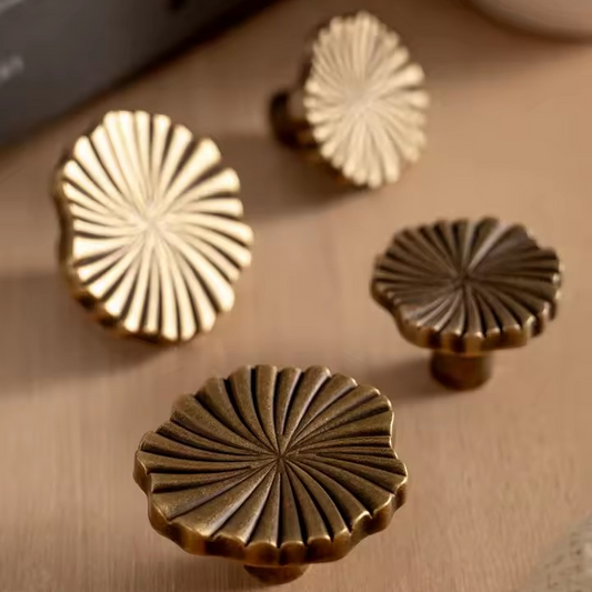 ASHFORD | Floral Vintage Cabinet Knob