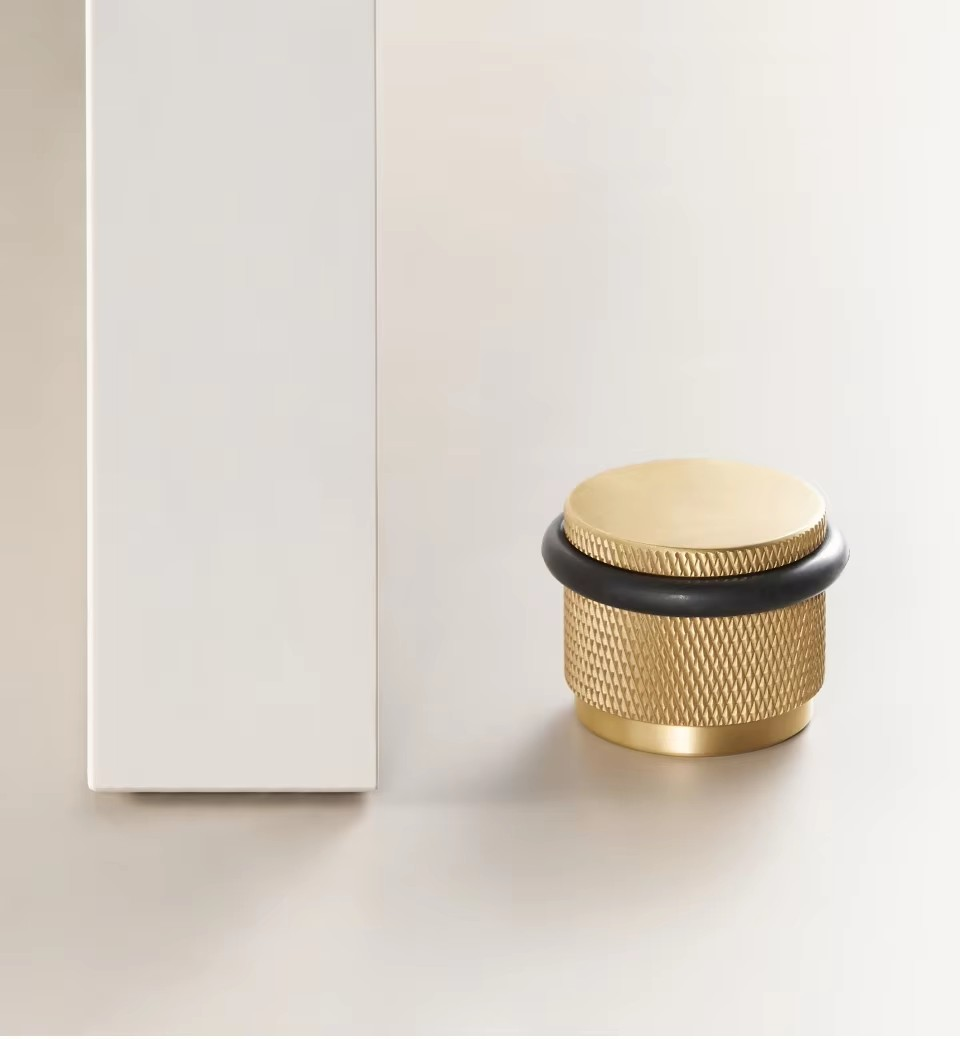 WHITMORE | Knurled Door Stopper