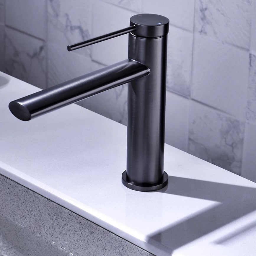 OSCAR | Deck Mounted Single Handle Bathroom Sink Mixer Faucet
