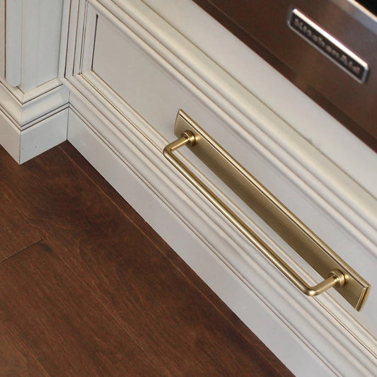 TONI | Antique Brass Handle with Backboard