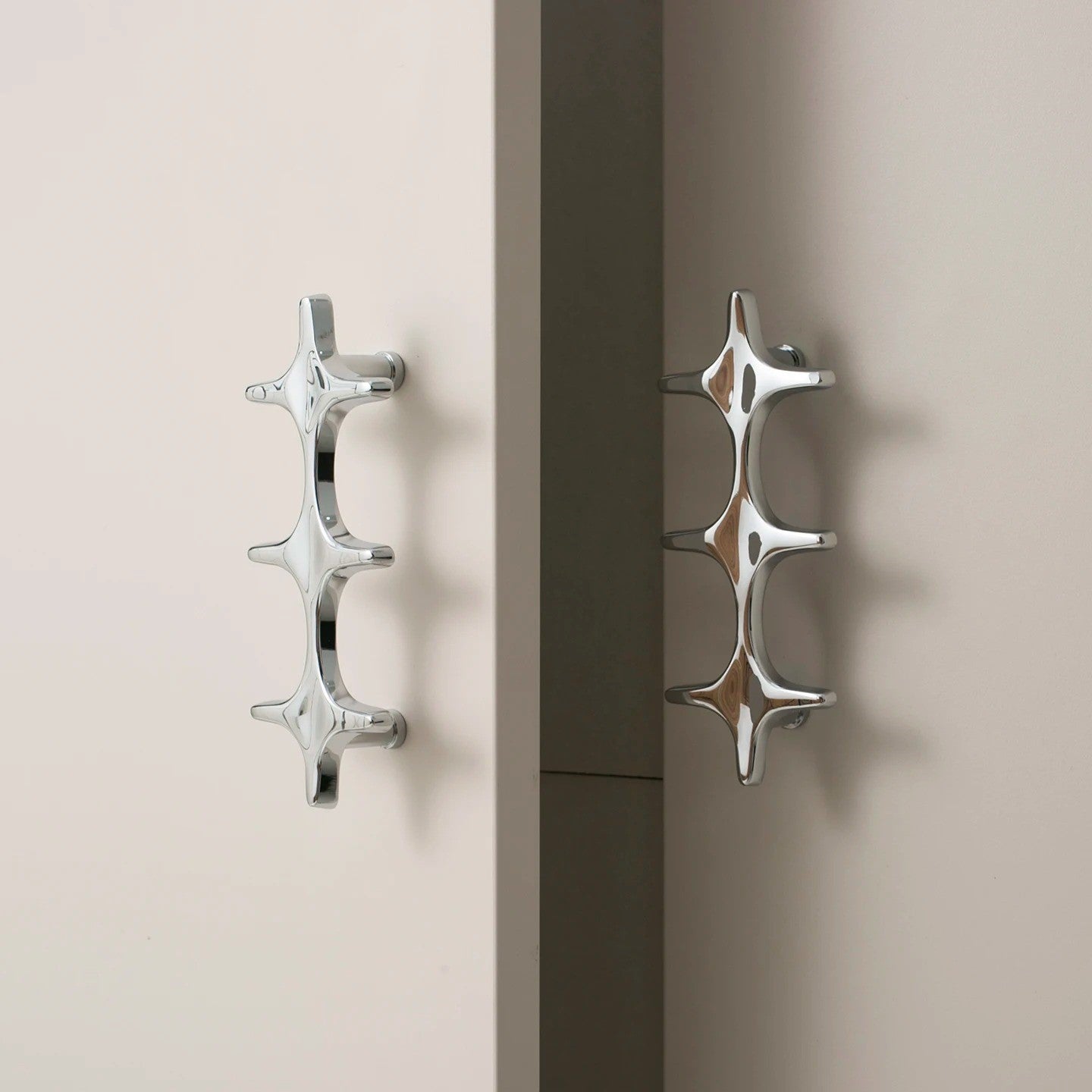 CROSS | Chrome Cross Cabinet Handle