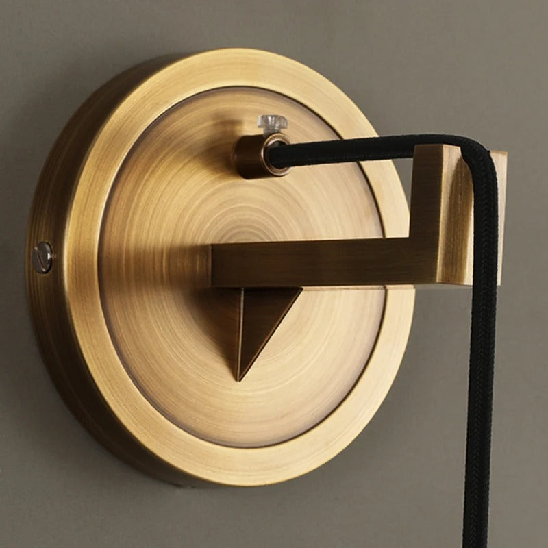 AURÉLIA| Brass Alabaster Wall Lamp