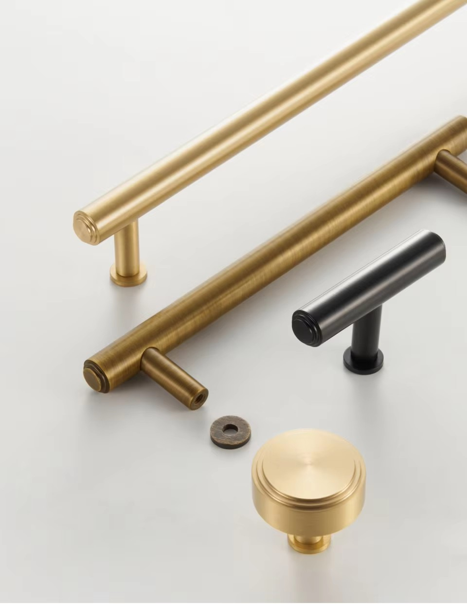 REDMOND | Solid Brass T-Bar Cabinet Knob